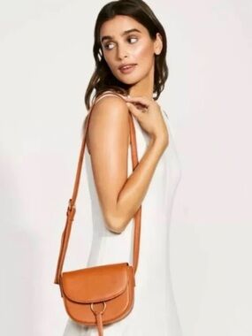 NWT JJ Winters Ivy Leather Crossbody Purse